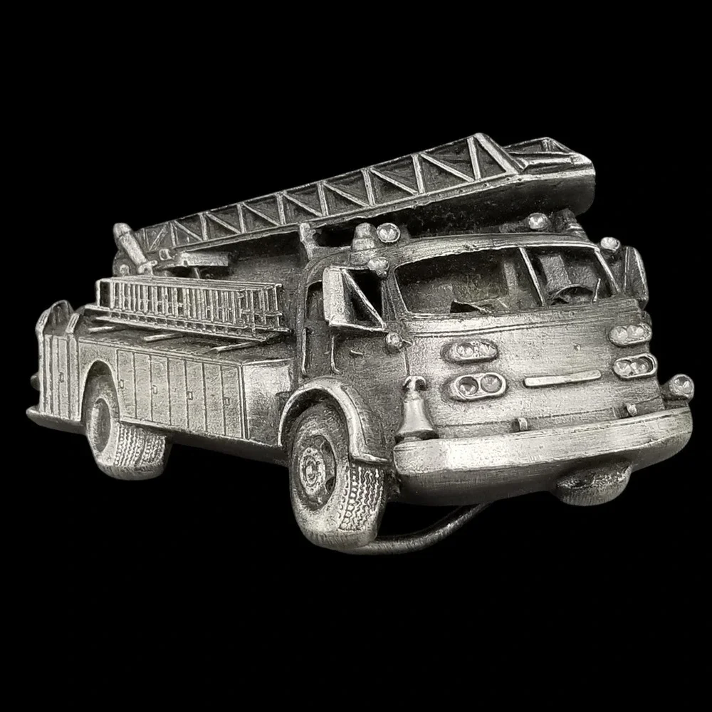 Vintage 1978 Bergamot Brass Works Fire Truck Belt Buckle | Collectible‎ Pewter